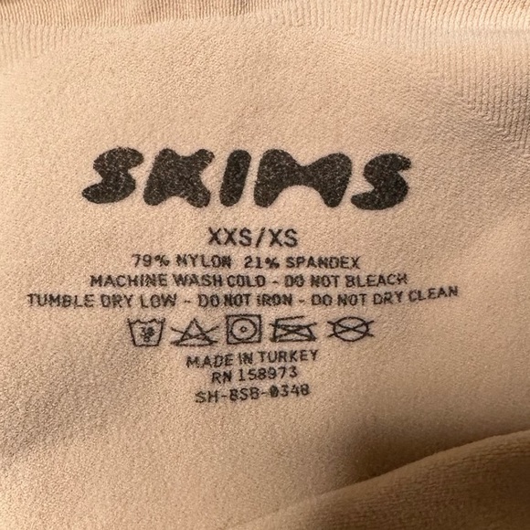 NEW Skims Seamless Sculpting Brief Bodysuit in Mica Women’s Various Sizes - Picture 7 of 11